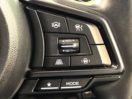 【アイサイトX】衝突被害軽減ブレーキはもちろん、『渋滞時ハンズオフアシスト』や『渋滞時発進アシスト』『カーブ前速度制御』等、従来よりも幅広いシーンで安全走行をサポートしてくれます。