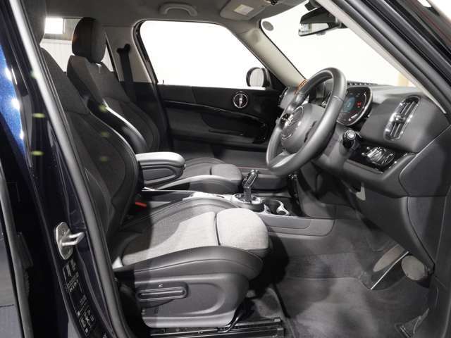 ■リクエストミニについて・・・ミニ専門店の当社では、現在、在庫のないご希望車種をお探しいたします！■HPにてご登録いただければ、ご希望の車種が入庫もしくは情報が入り次第ご連絡させていただきます♪