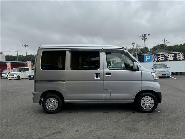 ☆ミニバン、セダン、コンパクトカー、軽自動車etc　展示台数常時100台以上だからきっと見つかるお気に入りの1台！皆様のご来店・お問合せ当店スタッフ一同、心よりお待ちいたしております☆