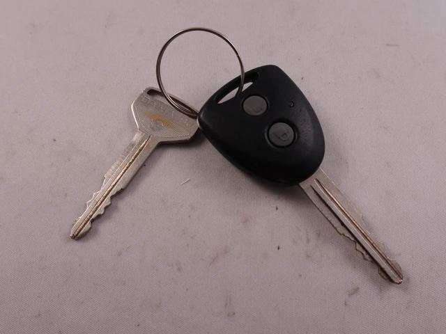 ご購入後のアフターサービスもご提供となりますので、店頭商談並びに店頭納車可能で愛知・岐阜・三重・静岡の東海4県にお住まいの方にのみ販売させていただきます。