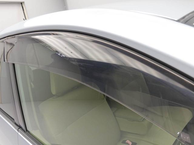 愛知ダイハツのお店では、ダイハツ車を知り尽くしたプロフェッショナルなサービススタッフが、専用の診断機器を使って各システムを点検しております。