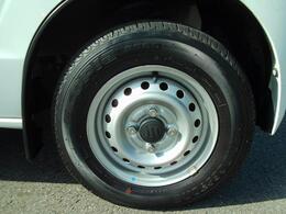 取り回しやすいのでUターンも狭い道もラクラクです☆