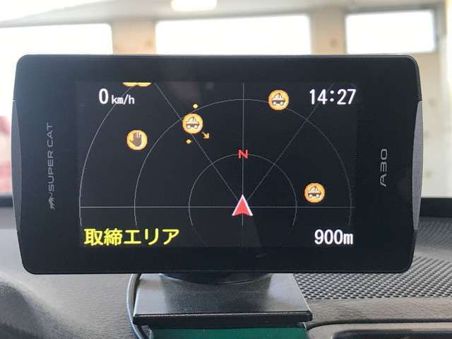 レーダーも付いております。