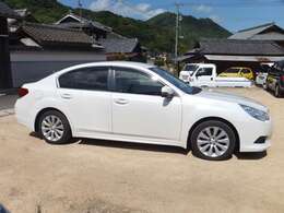 ★全国販売実績多数★県外への販売納車の実績も多数ございます。遠方の方でも安心してご購入ください。