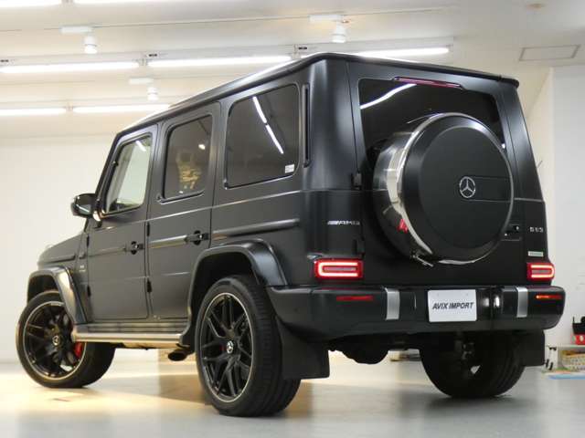安心の右ハンドル＆正規ディーラー車！！　オプションカラーdesignoマグノナイトブラック！　取説・記録簿付　事故歴ありません　SUV特有の使用感はとても少なくお洒落なベージュナッパレザーインテリアに