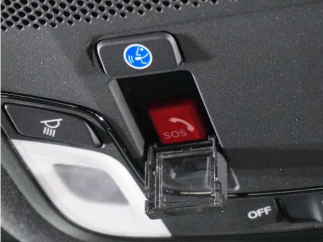 新世代コネクテッド技術「Honda CONNECT」搭載。緊急時にオペレーターのサポートを受けることも可能です。