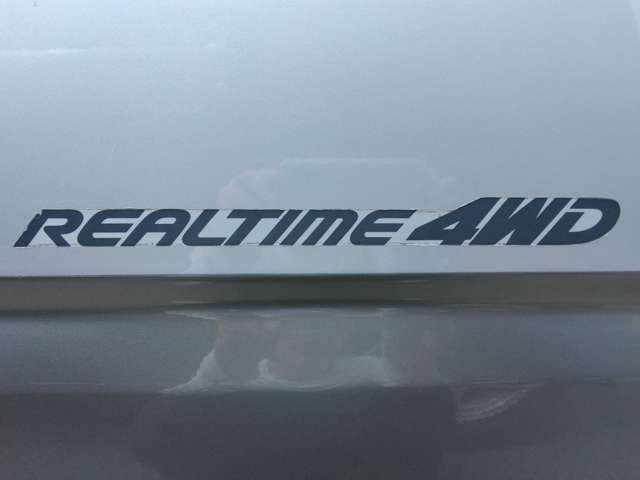 リアルタイム4WD！5MT！