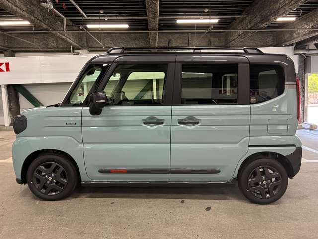 当社のアフターサービスですが、鈑金・塗装の自社工場をはじめ、自社の車検整備工場が広島県と山口県にございます。