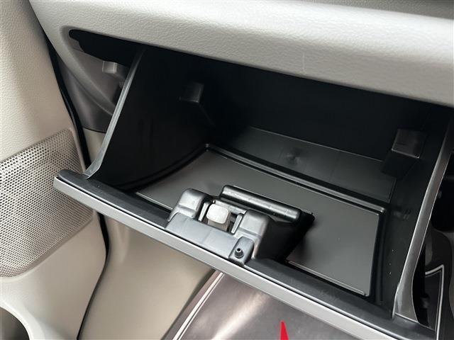 ★自動車保険もお任せ★　保険の専門店【保険のはなこ】には専門の知識を持ったスタッフとあいおいニッセイ同和損保・東京海上日動保険・損害保険ジャパンの3社取り扱いで任意保険もお気軽にご相談ください！！