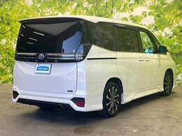「この車の写真をもっと見たい」「状態が気になる」「この装備はついている？」どんな小さな疑問でもお気軽にお問い合わせください！
