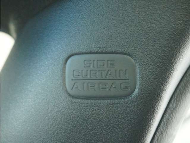 ◆サイドエアバッグ装備車◆側面からの衝突のダメージをやわらげてくれます。安全装備が充実しています！
