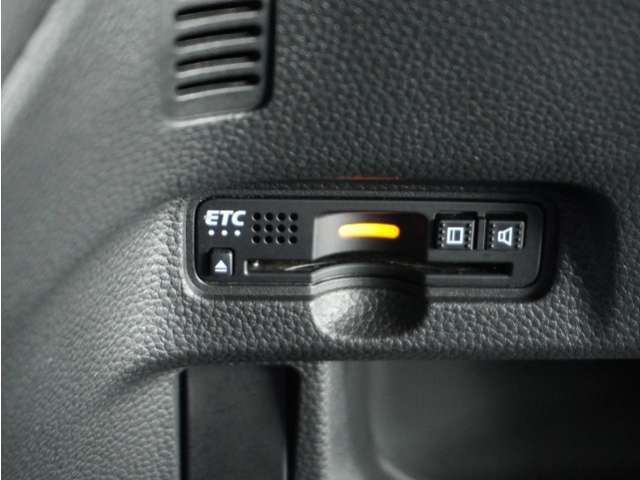 今や必需品の◆ETC車載器　装備車◆　有料道路を利用する際にスムースに通過でき、わずらわしい料金支払いから開放されます！