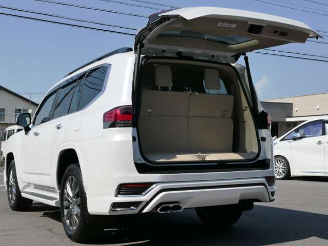 掲載車両以外にも対応可能です！ご希望のボディカラー、グレード、オプション等をお聞かせ下さい！お問い合わせお待ちしております。ご来店時には、お電話にてご連絡頂きますとスムーズにご対応させていただけます！