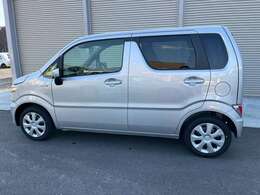 ご遠方のお客様でもお気軽にお申し付けください、全国配送可、詳しくはスタッフまでお申し付けください。