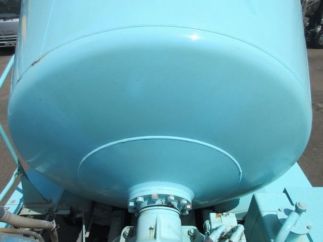 電動ホッパーカバー　水タンクドラム容量8.9立米・混合容量4.5立米