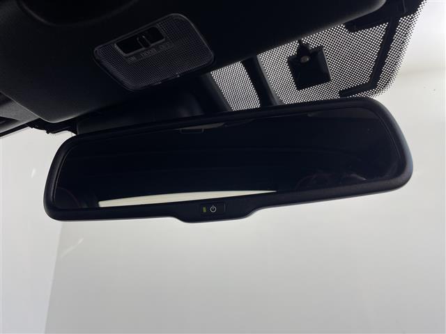 【バックミラー】大きくて見やすいので、後方を見るときも安心です！