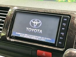 【純正ナビ】人気の純正ナビを装備。オーディオ機能も充実しており、Bluetooth接続すればお持ちのスマホやMP3プレイヤーの音楽を再生可能！毎日の運転がさらに楽しくなります！！