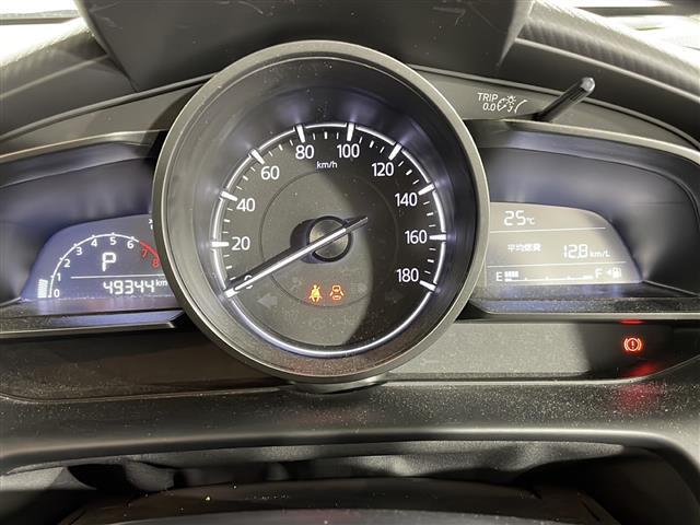 【スピードメーター】メーターがシンプルで見やすく運転しやすいですね！