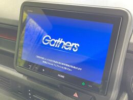 【純正ナビ】人気の純正ナビを装備。オーディオ機能も充実しており、Bluetooth接続すればお持ちのスマホやMP3プレイヤーの音楽を再生可能！毎日の運転がさらに楽しくなります！！