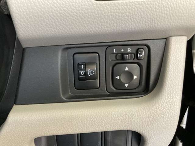 展示車両以外にも在庫ございます。自社ローン終了後はお客様のお車になります！