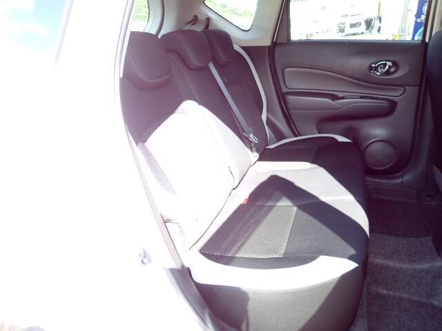 リヤシートになります。ぜひご来店頂き、状態をご確認ください。