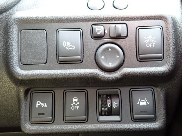 横滑防止機能、衝突回避軽減ブレーキ付きで、より安全にドライブをお楽しみいただけます♪