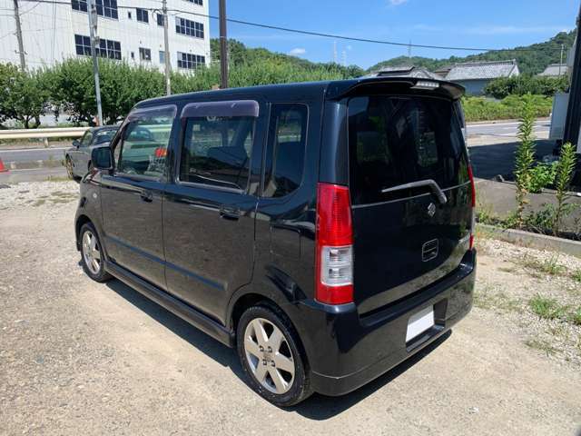 ターボはついてないです。