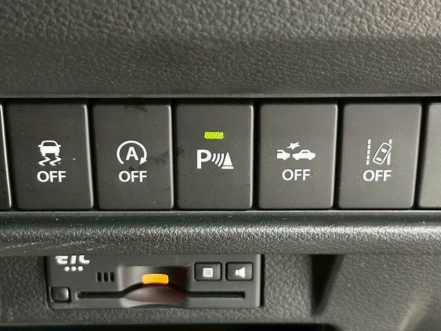 【衝突被害軽減ブレーキ】・【レーンキープアシスト】搭載で、より快適、より安全に運転をお楽しみ頂けます！