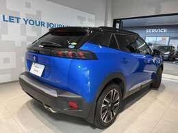 耐久性に優れたコーティングを低価格にてご用意致しております。愛車をいつでも気持ちよく乗っていただくために、納車時の施工をオススメしております。