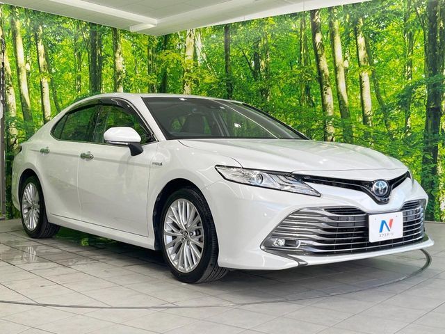 大好評のボディコーティング「弾スプラッシュコート」もご納車までに施工可能。通常のガラスコートと異なる、耐久年数6年の無機質ガラスコーティングが、ボディをキレイな状態に保ってくれます。