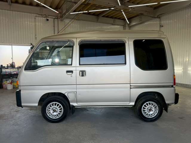 ☆認証整備工場完備☆ご納車前にしっかり点検、整備をさせていただいておりますのでご安心してカーライフをお過ごしいただけます☆