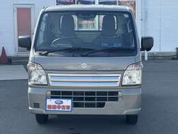 この度は弊社、『スズキ自販近畿　U’sSTATION貝塚』の車両をご覧頂きありがとうございます。当社はスズキ株式会社直営の代理店です。