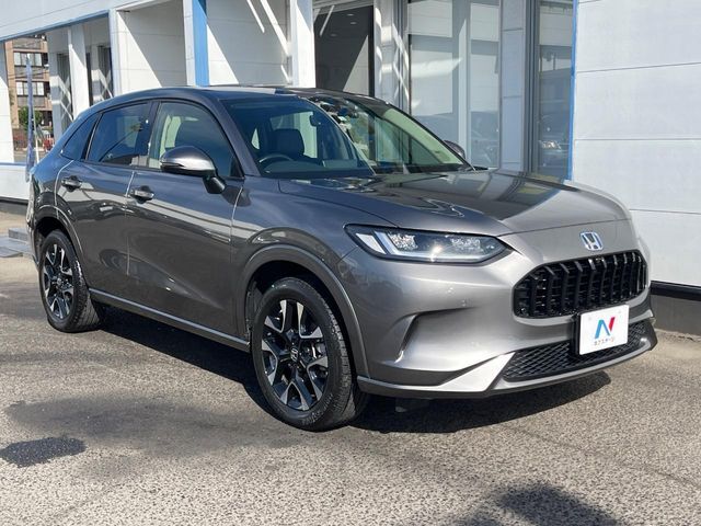 高透明度のガラス皮膜で撥水はもちろん、上質なツヤ・光沢を実現。紫外線や酸性雨から大切な愛車を保護し、色あせ・劣化を防止。「弾スプラッシュコート」、「弾プリミッサコート」からお選びいただけます。