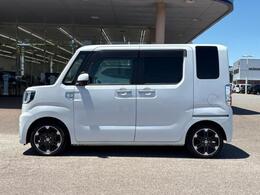 WECARSの在庫ページをご覧いただき誠にありがとうございます！WECARSは「お客様第一」をモットーにお客様のカーライフを全力でサポートいたします！