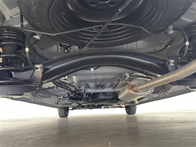 【下回り】下回りがきれいなうちに、防錆加工の施工がオススメ。降雪地域はもちろん、沿岸部にお住いの方や、趣味でマリン・ウィンタースポーツをされる方に大変好評いただいております。