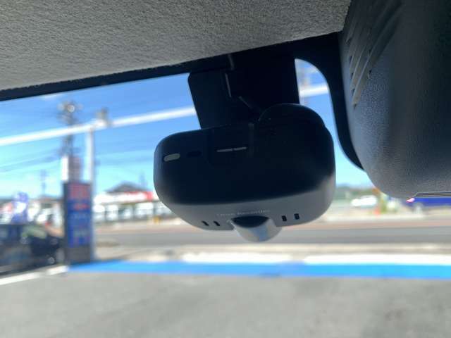 禁煙車☆8インチナビ☆全方位カメラ☆両側電動ドア☆レーダークルーズ☆ドラレコ☆衝突軽減☆LEDオートライト＆フォグ☆オートハイビーム☆ETC☆DVD＆Bluetooth＆音楽録音☆試乗予約受付中☆
