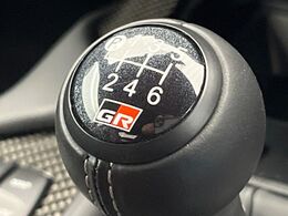 【フロア6速MT】走りの6速MT！！スポーティーな走行をお楽しみいただけます♪