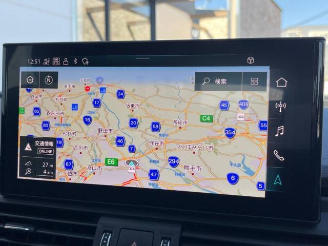 ●アウディ純正ナビ:一体感のあるナビは、高級感ある車内を演出してくれます。オーディオ機能も充実しておりますので、運転もより楽しめます♪