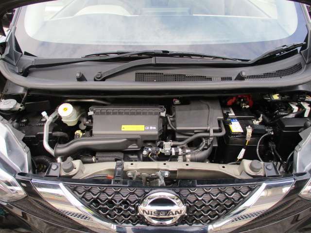 納車前にエンジンオイル・エンジンオイルエレメント・バッテリー・ワイパーゴムは新品に交換してご納車いたします☆