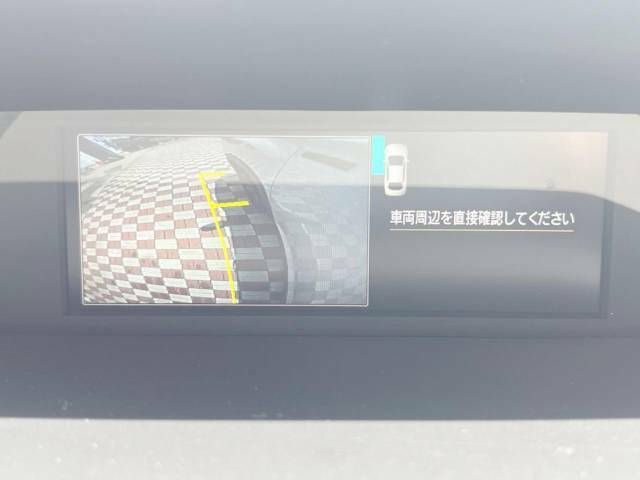 【サイドカメラ】停車・駐車時に死角になりがちな運転席から見えづらい部分の障害物を確認できます！雨天時や夜間などは特に活躍してくれるアイテムです。