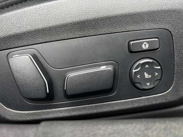 在庫に無い車両でも、お探します！BMW御購入を御検討でしたらまずお気軽にお電話下さい。担当セールスが親身に詳しくお伺いいたします！お客様からの御相談をお待ちしております。無料ダイヤル 0078-6002-028023
