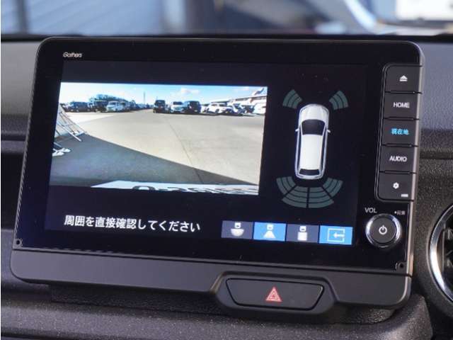 ◆バックカメラ◆リバースにするだけで映ります、後方の安全確認や、狭い駐車場での車庫入れ、雨の日や夜間など視界の悪い時に便利です！安全にバックする為には欠かせない装備です。