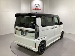 Honda認定中古車 U-Selectは3つの安心をお約束します。　1　Hondaのプロが整備した安心。 2　第三者機関がチェックした安心。　3　購入後もHondaが保証する安心。