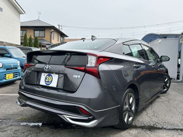 提携工場もございます。納車後のアフターサービスもお任せください！