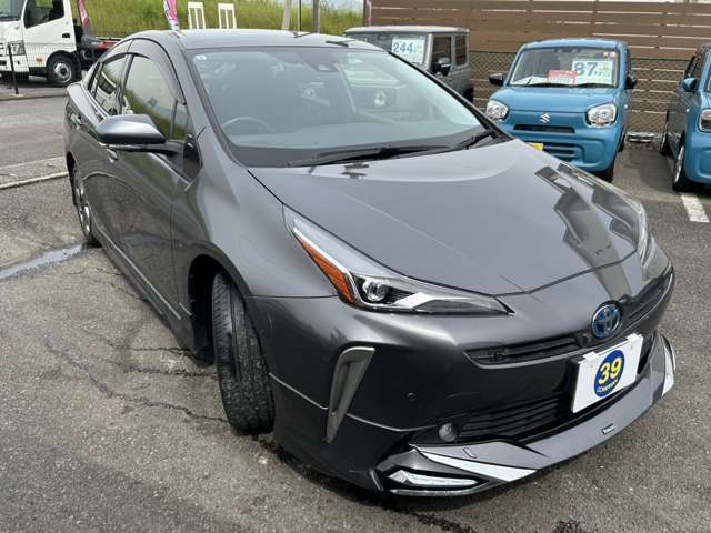 この度は当店の車両をご覧いただきまして誠にありがとうございます。