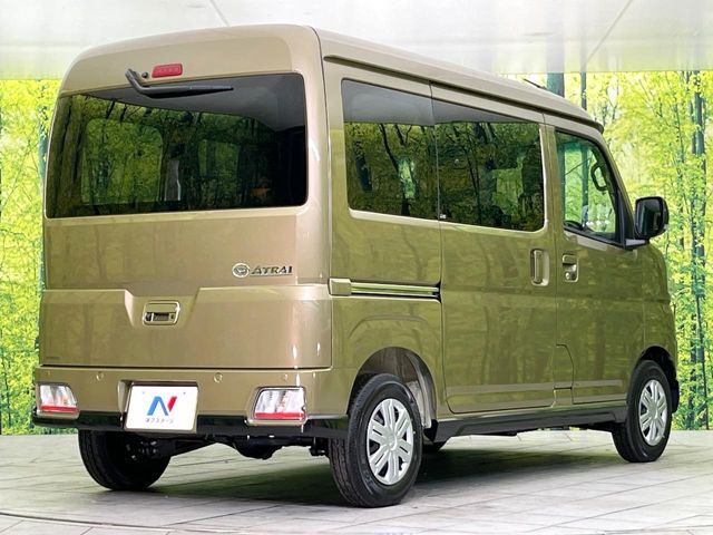 ☆全国のネクステージからお取り寄せが可能※！遠方の店舗に展示してあるクルマが気になる場合も、最寄りの店舗でご覧いただくことが可能です！是非私たちに要望をお聞かせください！※別途費用