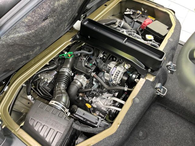 親切・丁寧な専門メカニックスタッフが応対！・車検・点検整備・事故等の修理などアフターサービスも安心。お車のカスタマイズもネクステージのサービススタッフまでご相談ください！