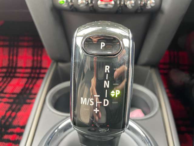 禁煙 ワンオーナー インテリジェントセーフティ パークトロニック MINIドライビングモード アクティブクルーズコントロール フートオープナー 前後ドラレコ シートヒーター スペアキー ミラーETC