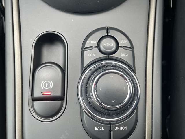 ローンは頭金0円から、支払い回数は120回払いまでOK。事前審査可能ですのでスタッフまでご相談下さい　※審査の結果、ご期待に添えない場合もございます。