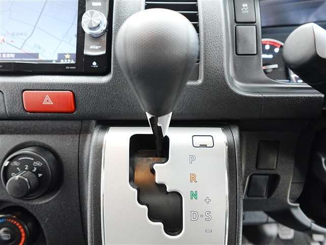 鳥取トヨペットではお車の買取や下取も強化しております♪お車をご購入を検討されている方だけでなく、すべての方々のカーライフをサポートさせて頂きたいと考えております。